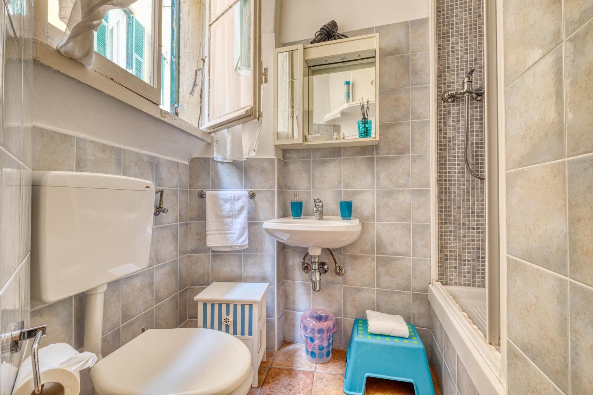 Mini Accommodation In Sanremo Liguria מראה חיצוני תמונה